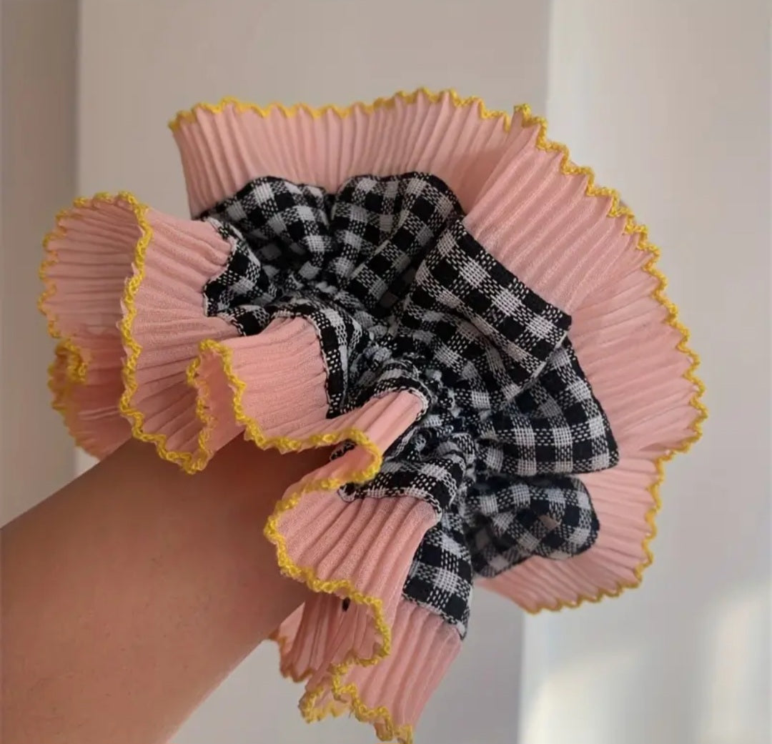 Large scrunchies