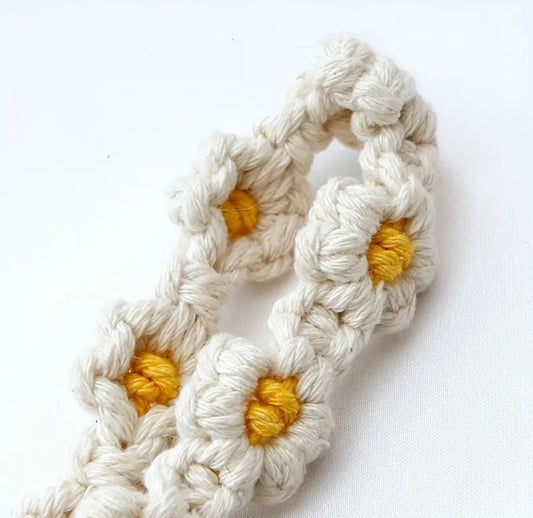 Crochet Daisy Key / phone chain